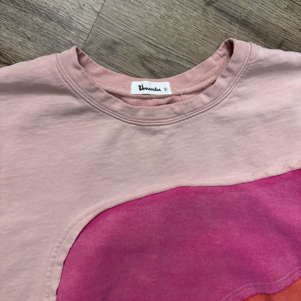 Vernacular • Wave Color Block Sweatshirt - Picture 4 of 12